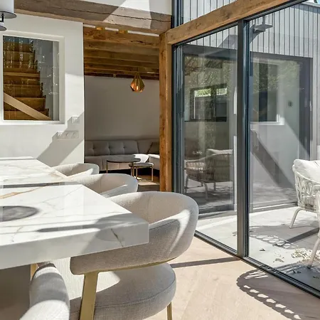 Cozy In With Wifi 別荘 *